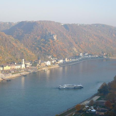 Hotel Kranenturm Бахарах Экстерьер фото